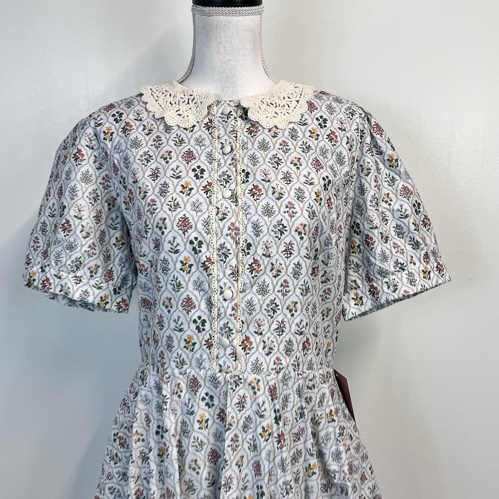Ivy City Co. Dress size 12 Cambridge In Blue Wildflowers Floral Crochet Lace - Picture 4 of 13